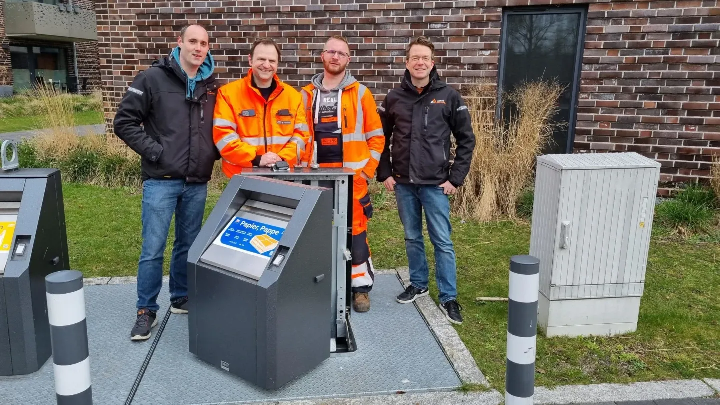 ABK setzt auf adhoc Smart Waste! 100 Unterflursysteme in Kiel mit Sensoren ausgestattet